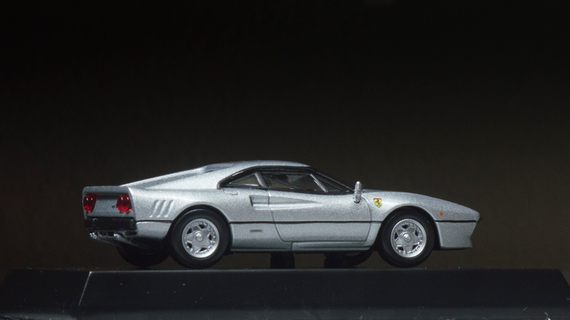 Illustration for article titled Ferrari Friday: Kyosho Ferrari 288 GTO
